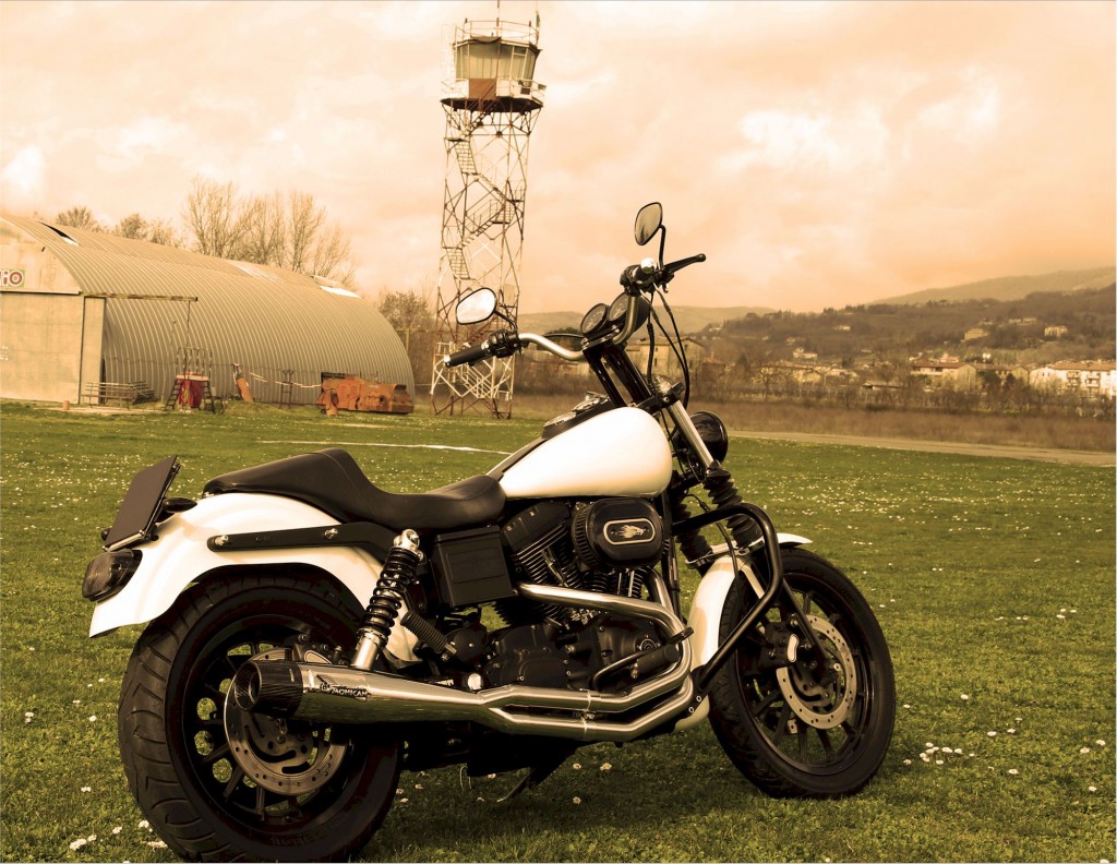 Mohican Exhaust by Arrow for the Harley Davidson Dyna 1991-2004 Mohican Exhaust by Arrow for the Harley Davidson Dyna 1991-2004